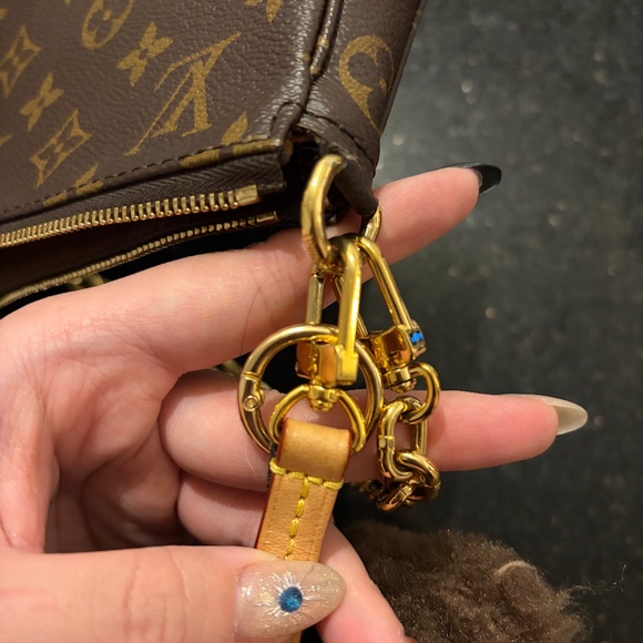 Louis Vuitton 2024 Pochette accessories - Picture 4 of 6